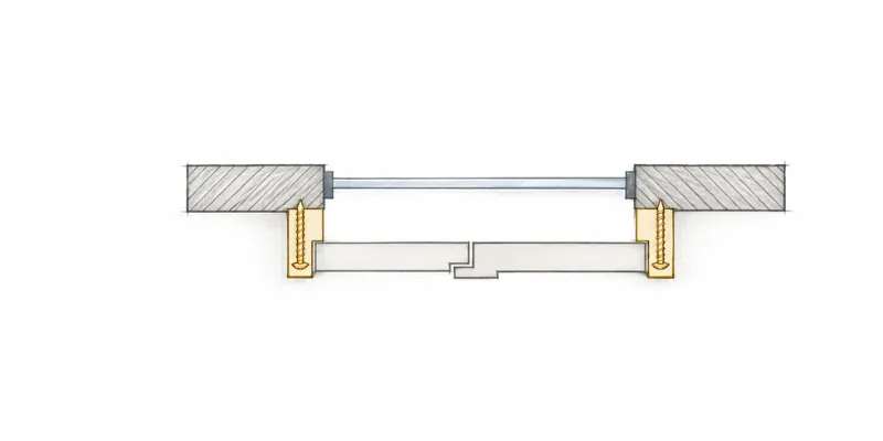 Plan-view diagram of an L frame shutter face-fitted on the wall outside the reveal.
